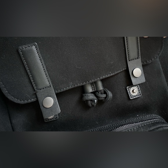 Everlane Modern Canvas Snap Backpack - Picture 6 of 7